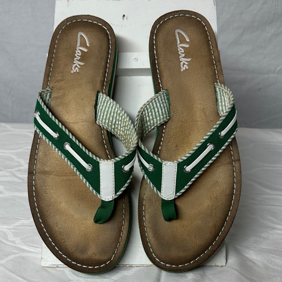 Clarks Women's Flip Flop Sandals in Green and White - Picture 1 of 14